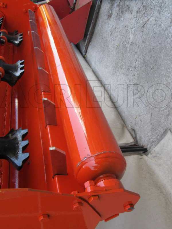 Top Line MS 100 - Trituradora de martillos para tractor - Serie media - Desplazamiento hidr&aacute;ulico