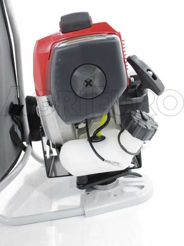 Kawasaki TJ 45 E ZP - Desbrozadora de mochila en Oferta | AgriEuro