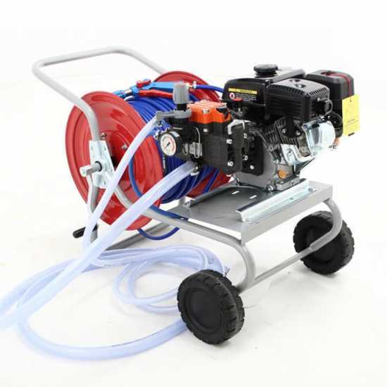 Comet MP 30 - Motobomba fumigadora con carro - Motor de gasolina Loncin G 200 F