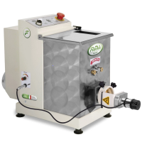 Fama Grande con accesorio para cortar pasta - M&aacute;quina de hacer pasta profesional trif&aacute;sica 2 en 1 - Amasa y extrude